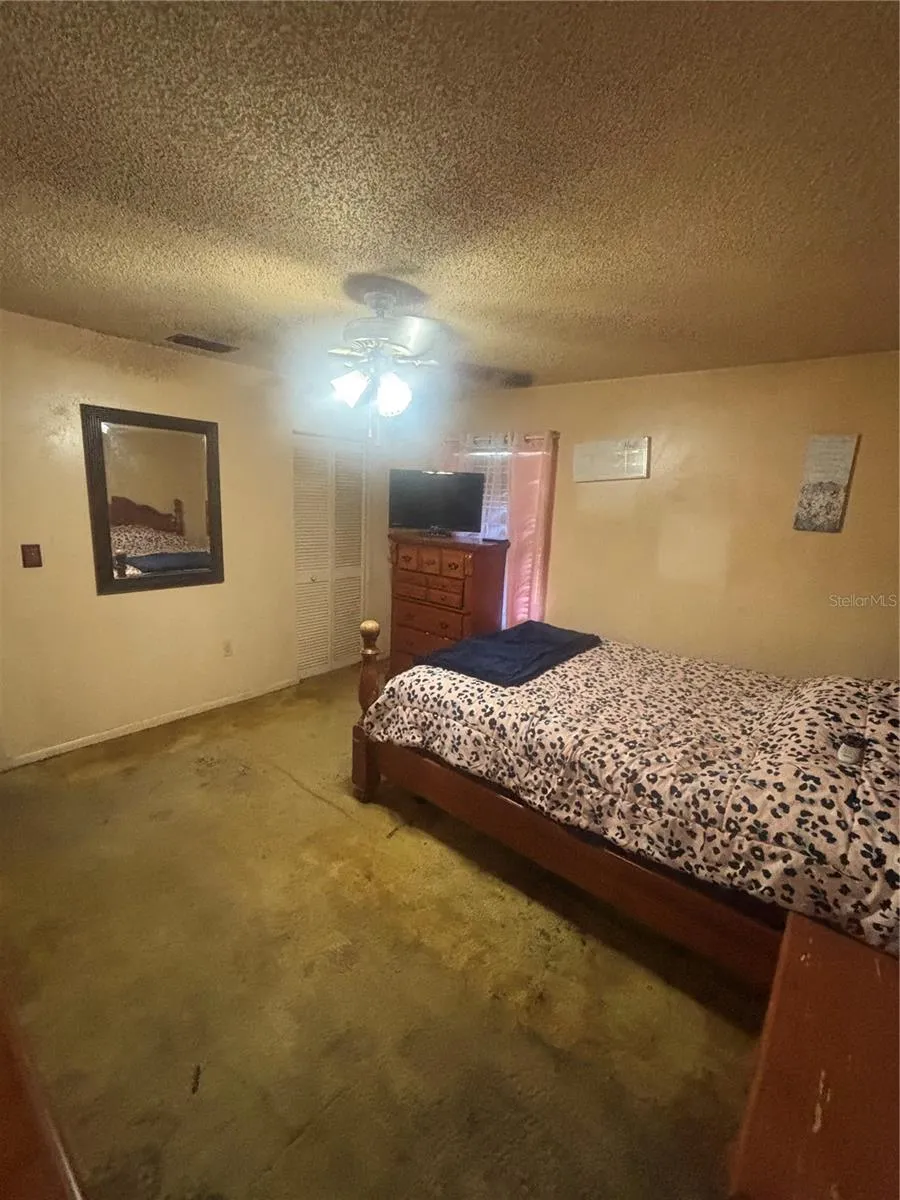 2105 SW 5TH STREET ocala, FL 34471