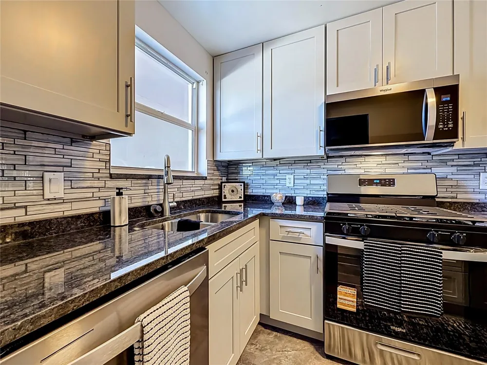 3018 59TH STREET S #102 Gulfport, FL 33707