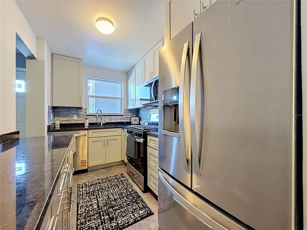 3018 59TH STREET S #102 Gulfport, FL 33707