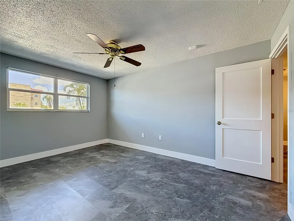 3018 59TH STREET S #102 Gulfport, FL 33707