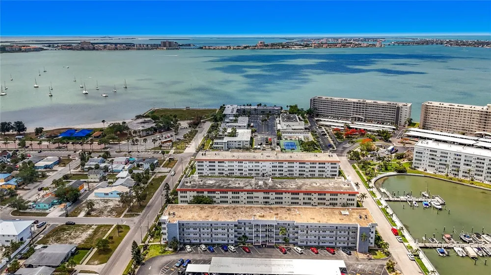 3018 59TH STREET S #102 Gulfport, FL 33707