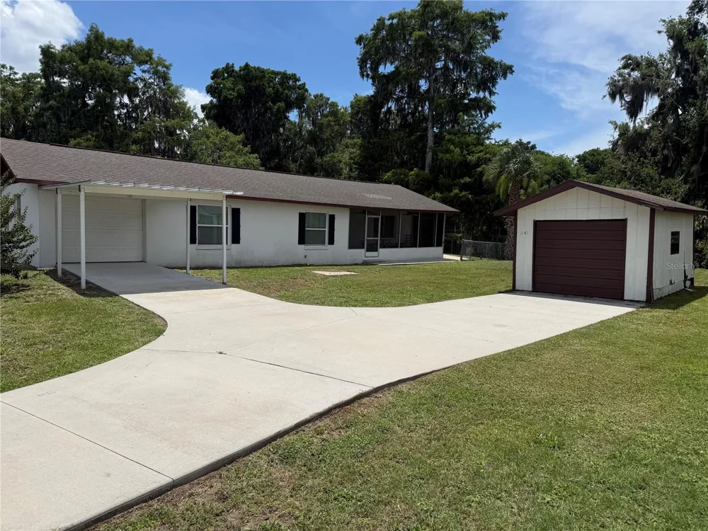 1141 COUNTY ROAD 457 Lake Panasoffkee, FL 33538