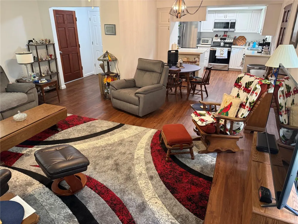 1141 COUNTY ROAD 457 Lake Panasoffkee, FL 33538
