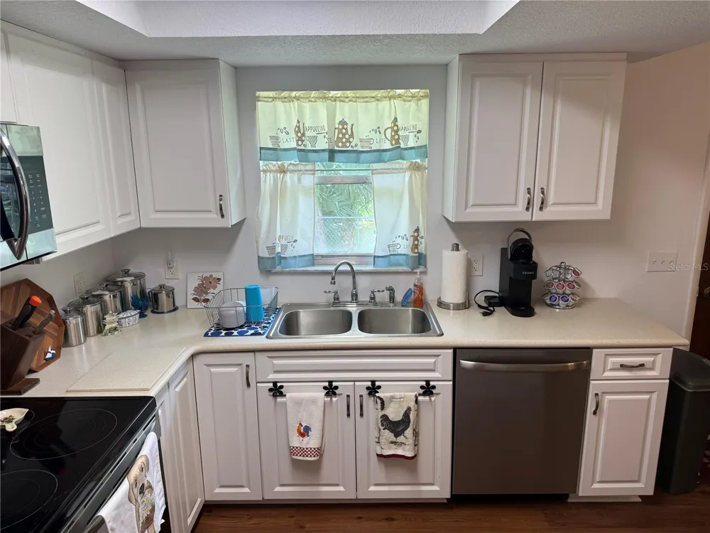 1141 COUNTY ROAD 457 Lake Panasoffkee, FL 33538