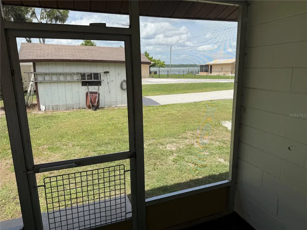 1141 COUNTY ROAD 457 Lake Panasoffkee, FL 33538