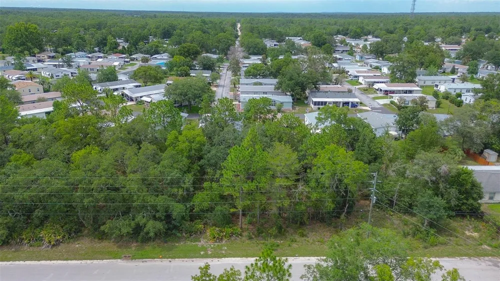 6859 W MERRIVALE LANE Homosassa, FL 34446