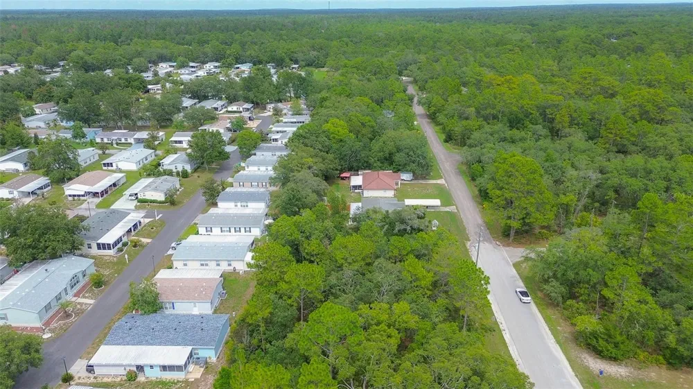 6859 W MERRIVALE LANE Homosassa, FL 34446