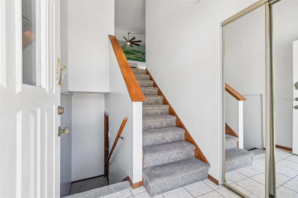 5247 TROPICAL POINT Weeki Wachee, FL 34607