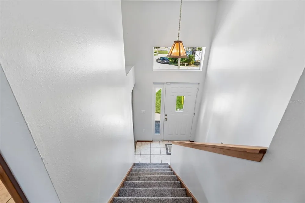 5247 TROPICAL POINT Weeki Wachee, FL 34607
