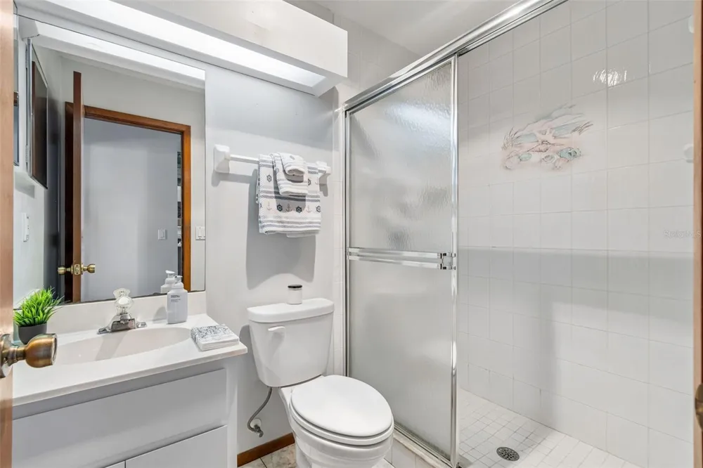 5247 TROPICAL POINT Weeki Wachee, FL 34607
