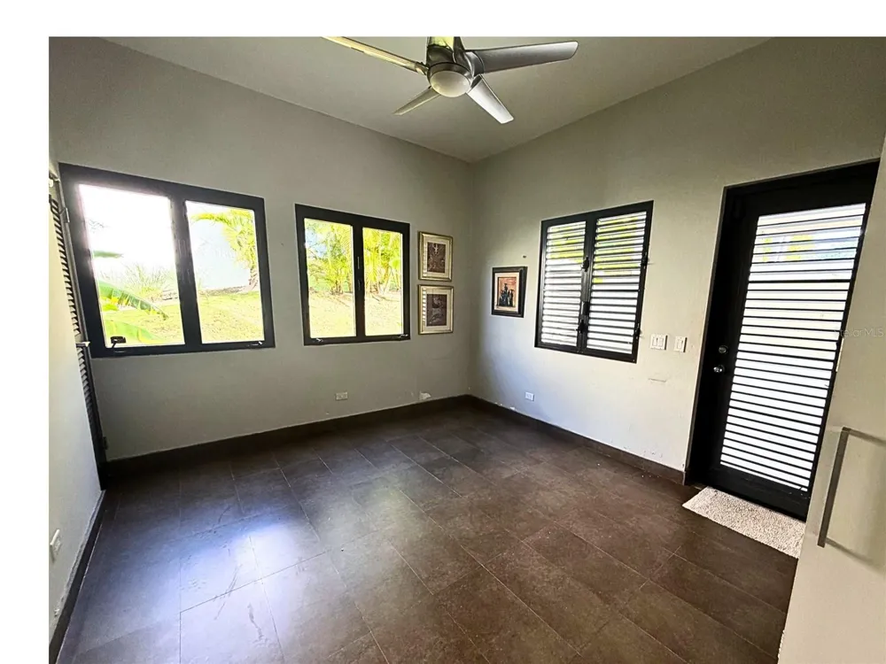 24.25 HARBORVIEW ROAD Humacao, PR 00792