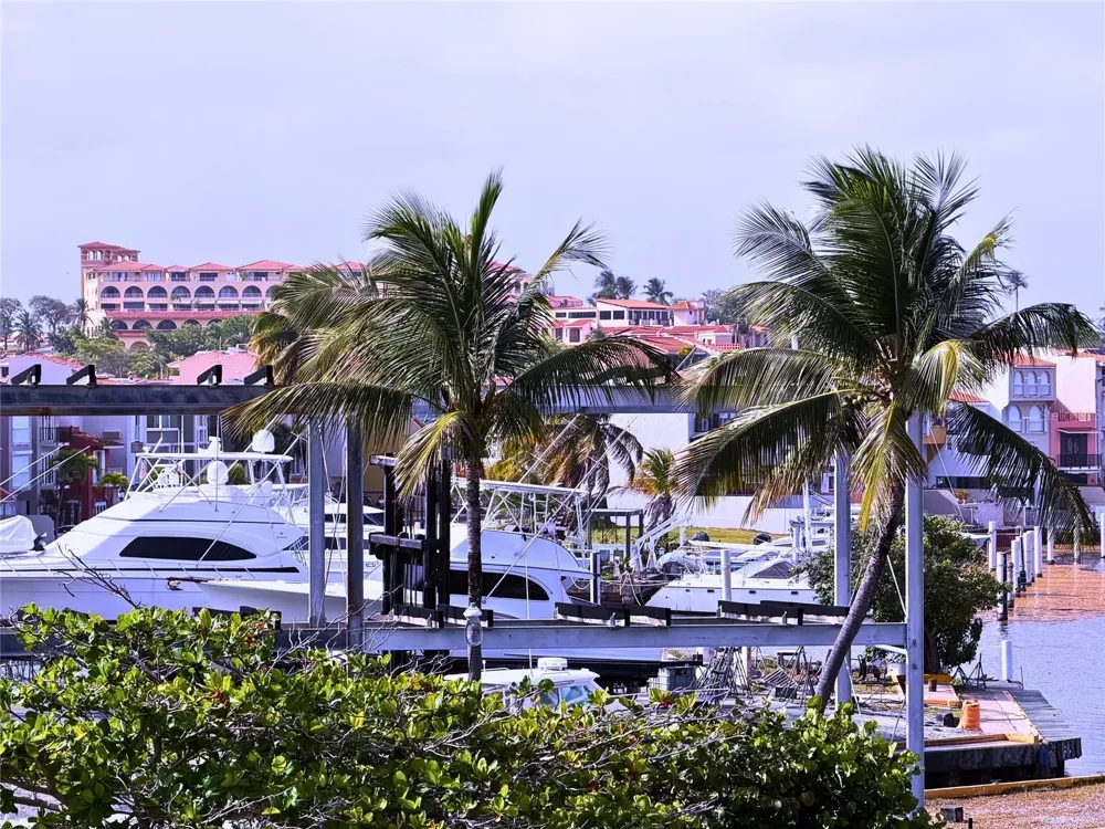 24.25 HARBORVIEW ROAD Humacao, PR 00792