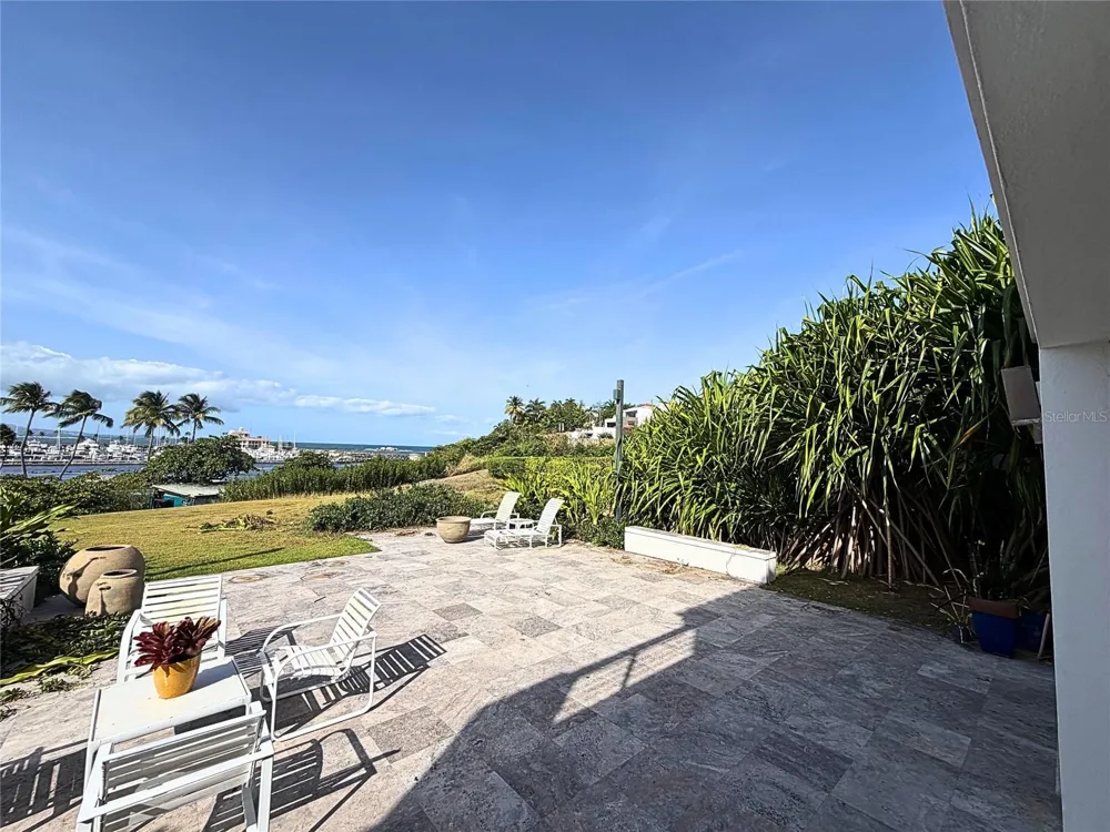 24.25 HARBORVIEW ROAD Humacao, PR 00792