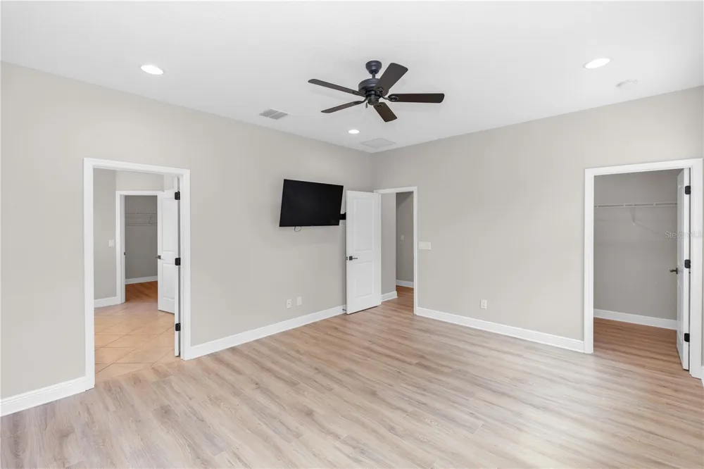 790 HYPERION DRIVE Debary, FL 32713