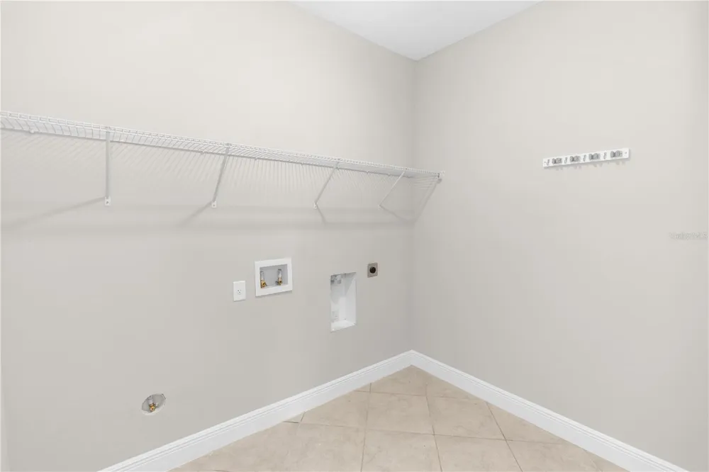 790 HYPERION DRIVE Debary, FL 32713