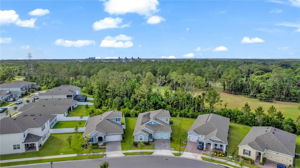790 HYPERION DRIVE Debary, FL 32713