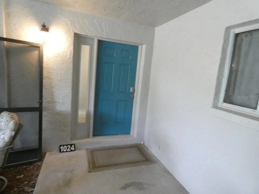 1024 10TH CIRCLE SE Largo, FL 33771