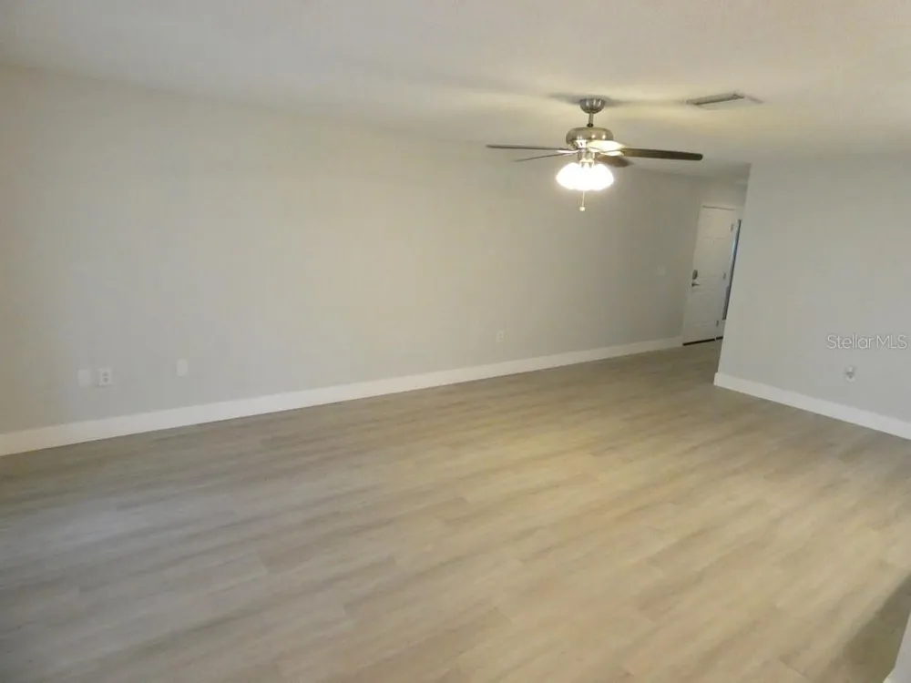1024 10TH CIRCLE SE Largo, FL 33771