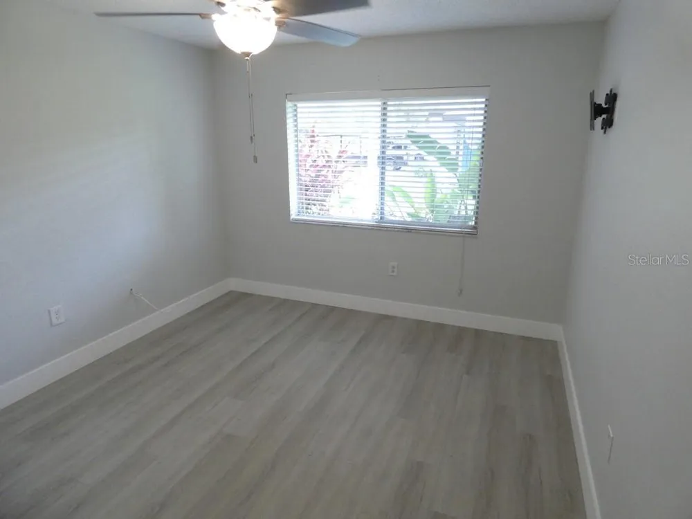 1024 10TH CIRCLE SE Largo, FL 33771