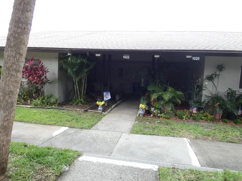 1024 10TH CIRCLE SE Largo, FL 33771