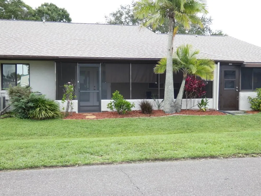 1024 10TH CIRCLE SE Largo, FL 33771