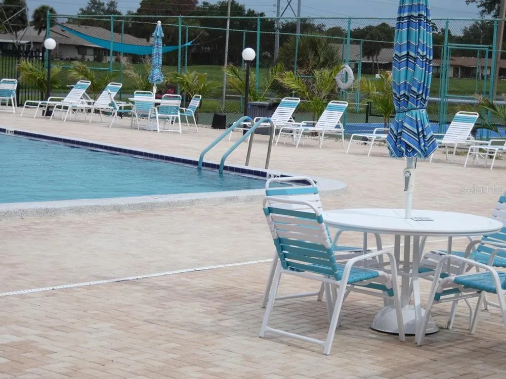 1024 10TH CIRCLE SE Largo, FL 33771
