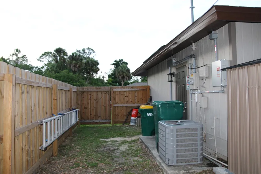 20367 ANDOVER AVENUE Port Charlotte, FL 33954