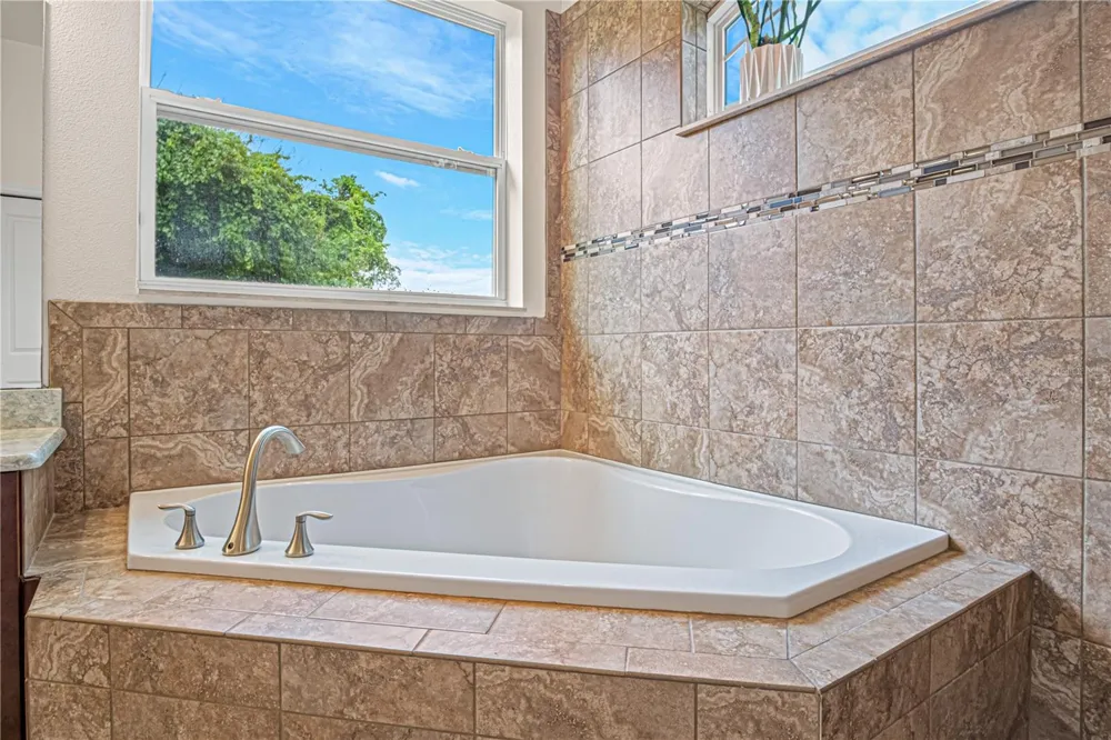 2938 SERENO POINTE DRIVE Titusville, FL 32796