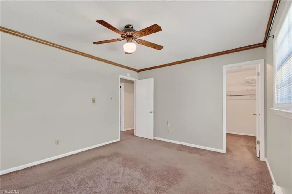 829 Conover Drive Eden, NC 27288