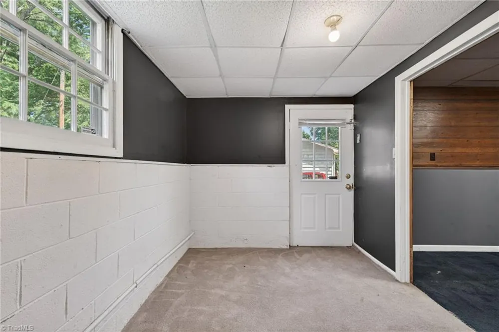 829 Conover Drive Eden, NC 27288