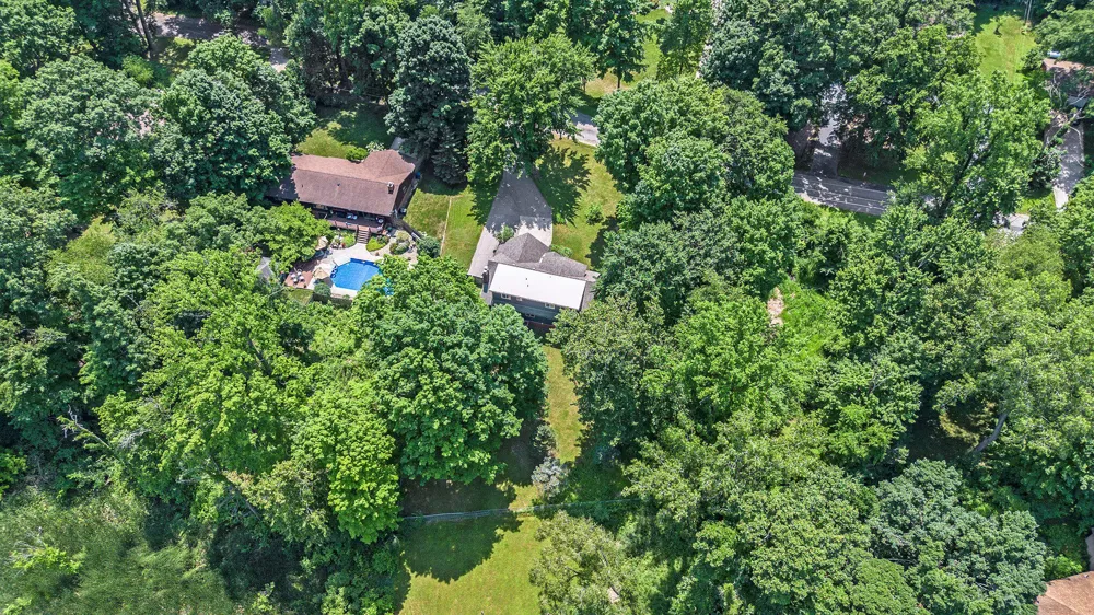 2569 Ridgewood Trail Oronoko Charter Township, MI 49103