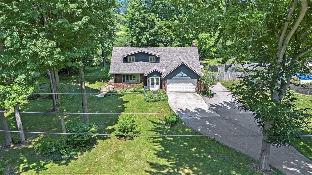 2569 Ridgewood Trail Oronoko Charter Township, MI 49103