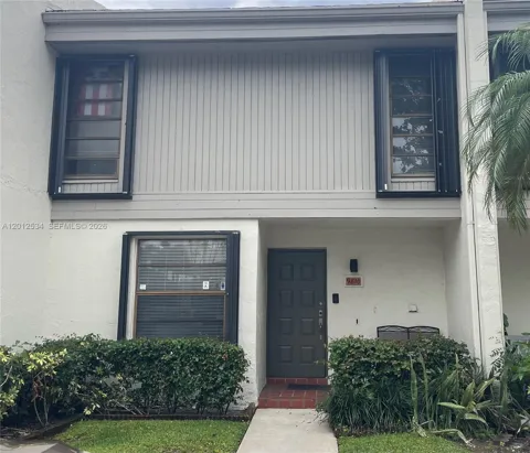 9810 NW 10th St #88