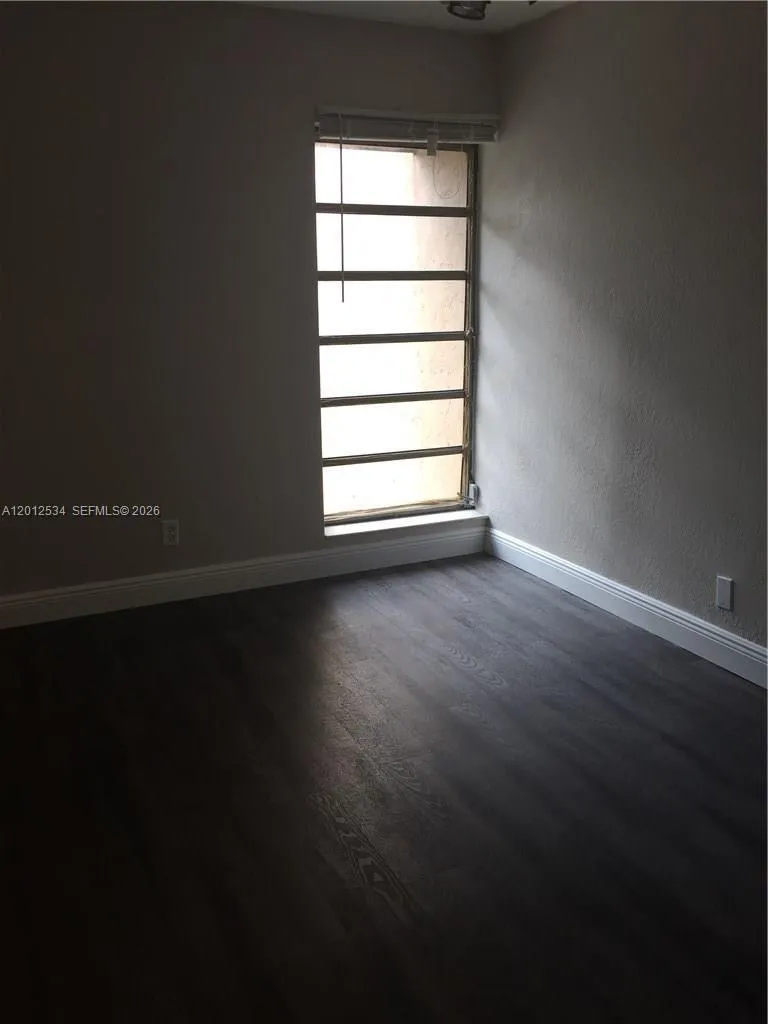 9810 NW 10th St #88 Pembroke Pines, FL 33024