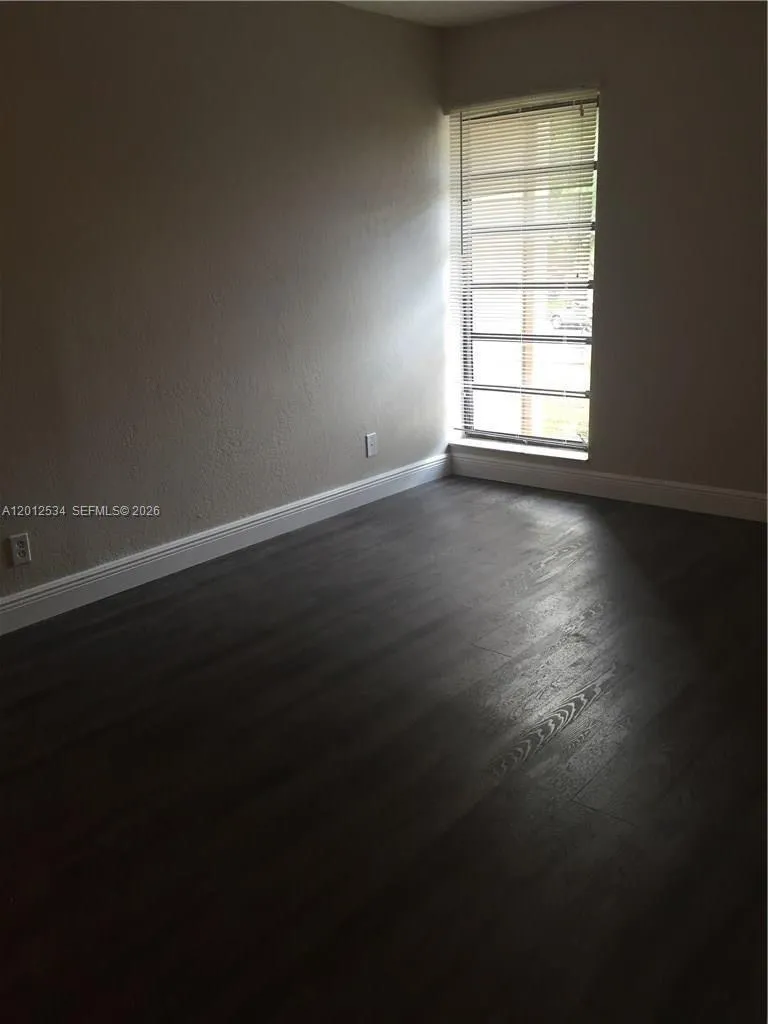 9810 NW 10th St #88 Pembroke Pines, FL 33024