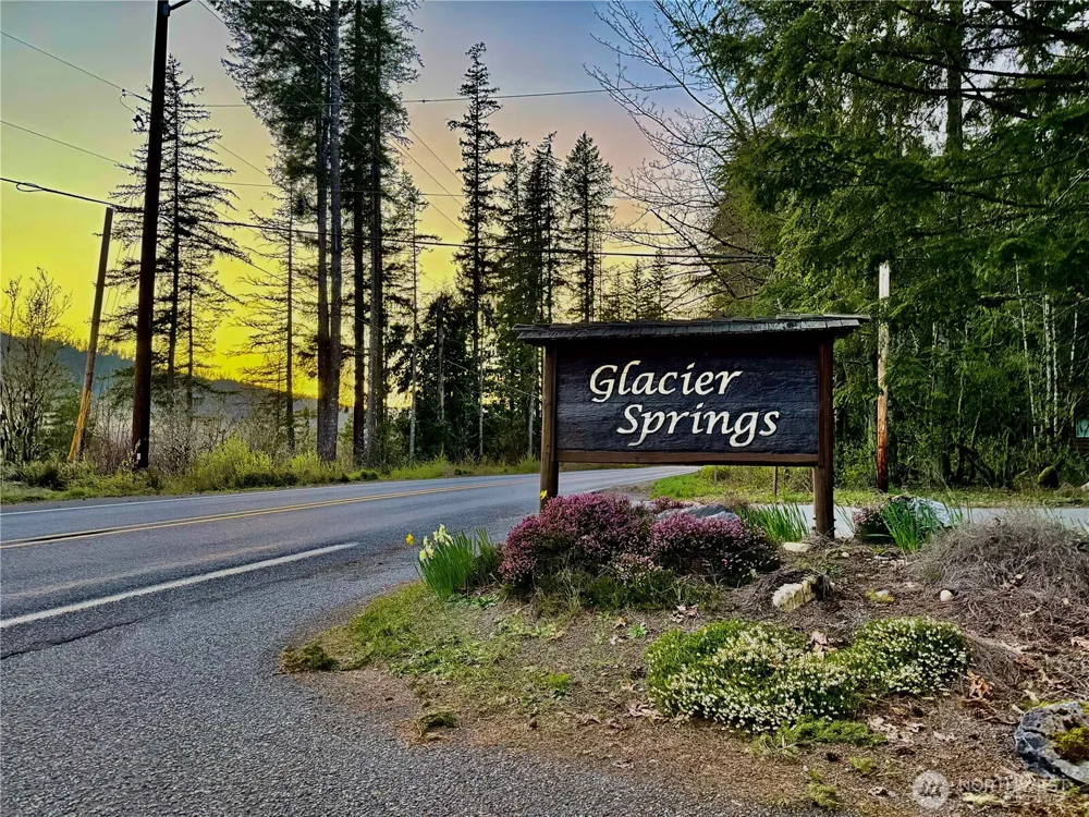 7546 Colleen Court Glacier, WA 98244
