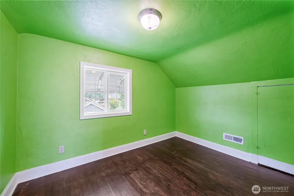 412 Kirby Avenue SE Castle Rock, WA 98611