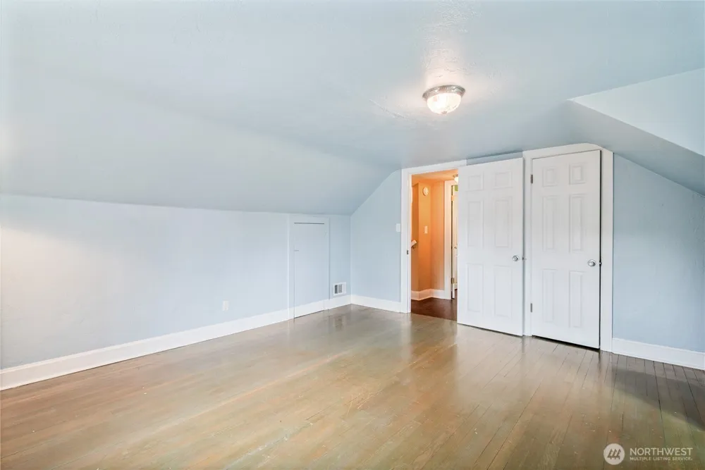 412 Kirby Avenue SE Castle Rock, WA 98611