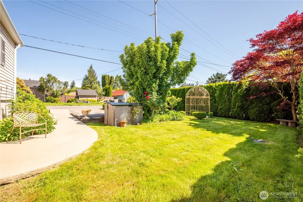 412 Kirby Avenue SE Castle Rock, WA 98611
