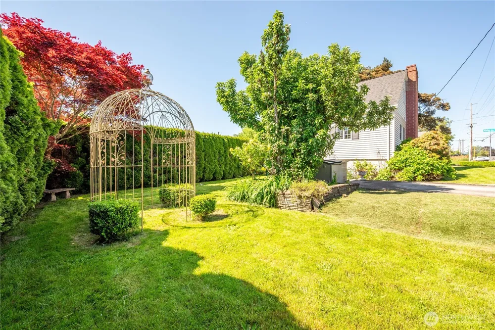 412 Kirby Avenue SE Castle Rock, WA 98611
