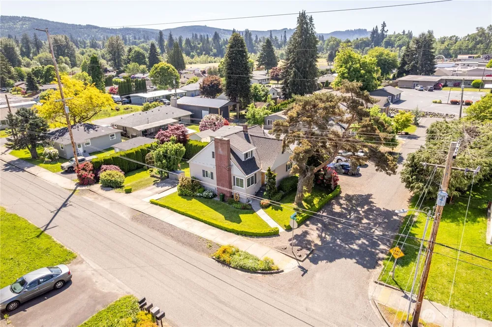 412 Kirby Avenue SE Castle Rock, WA 98611