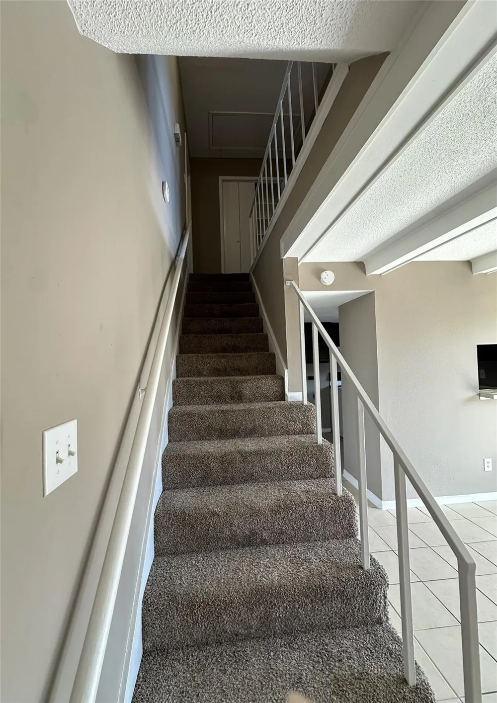 1519 S 8th Street La Porte, TX 77571
