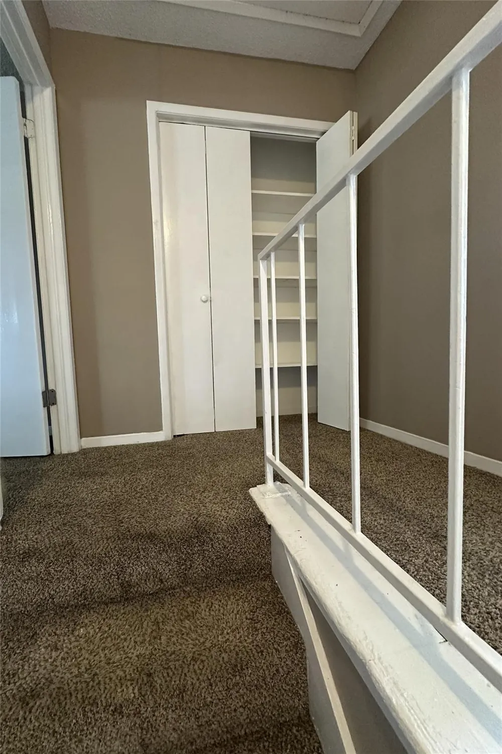 1519 S 8th Street La Porte, TX 77571