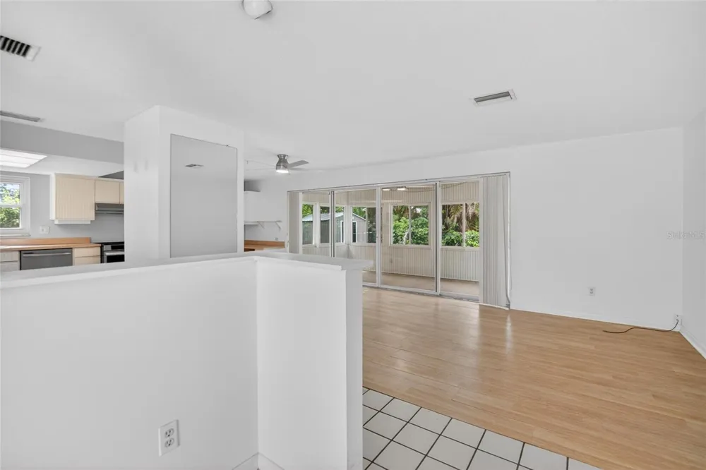 1900 STANTON AVE Largo, FL 33770