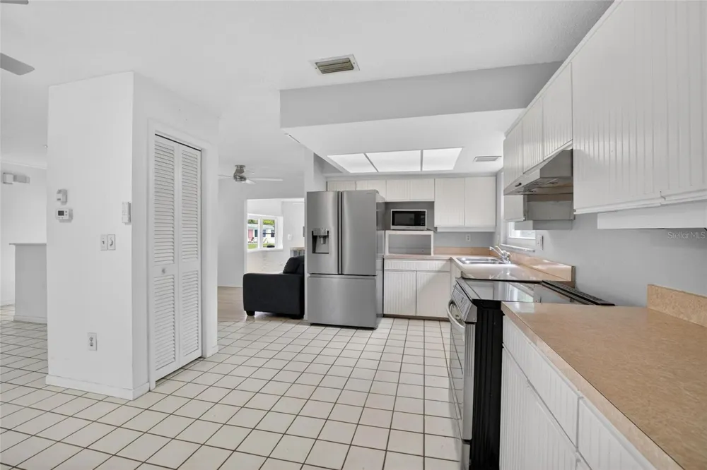 1900 STANTON AVE Largo, FL 33770