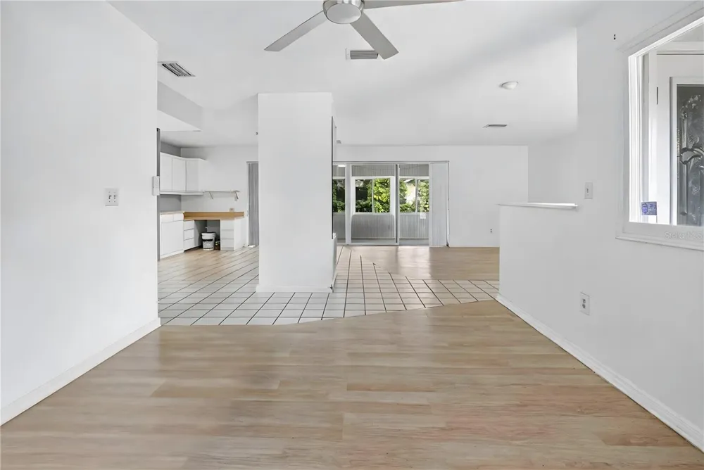 1900 STANTON AVE Largo, FL 33770