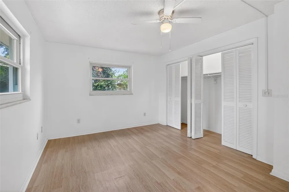 1900 STANTON AVE Largo, FL 33770