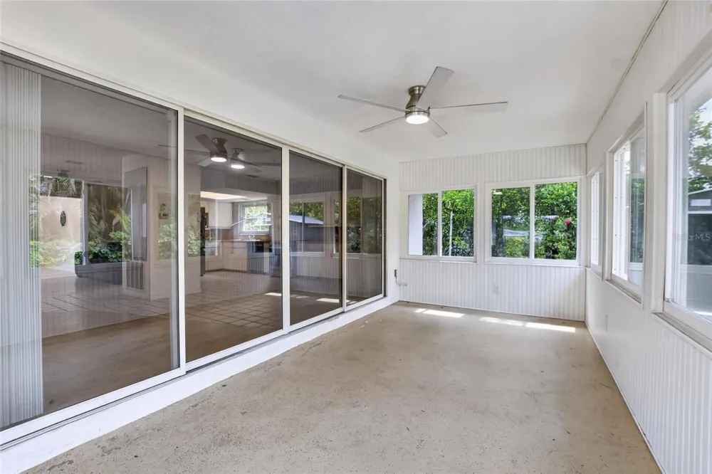 1900 STANTON AVE Largo, FL 33770