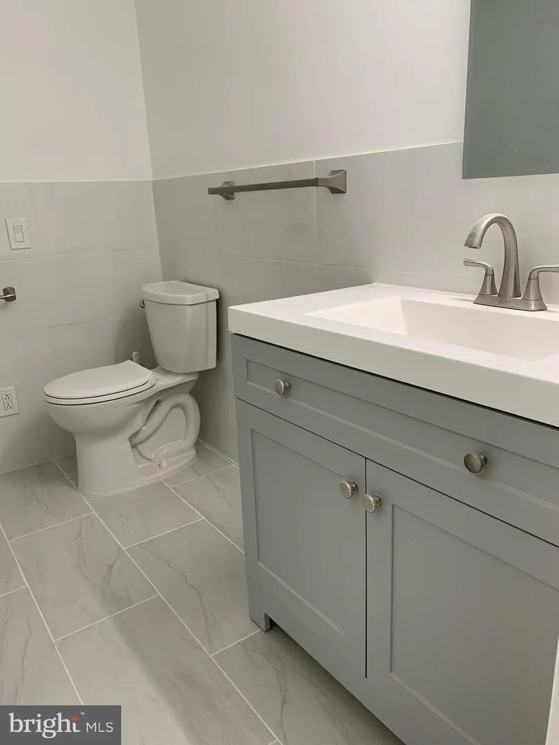 2113 HARBOUR DRIVE Palmyra, NJ 08065