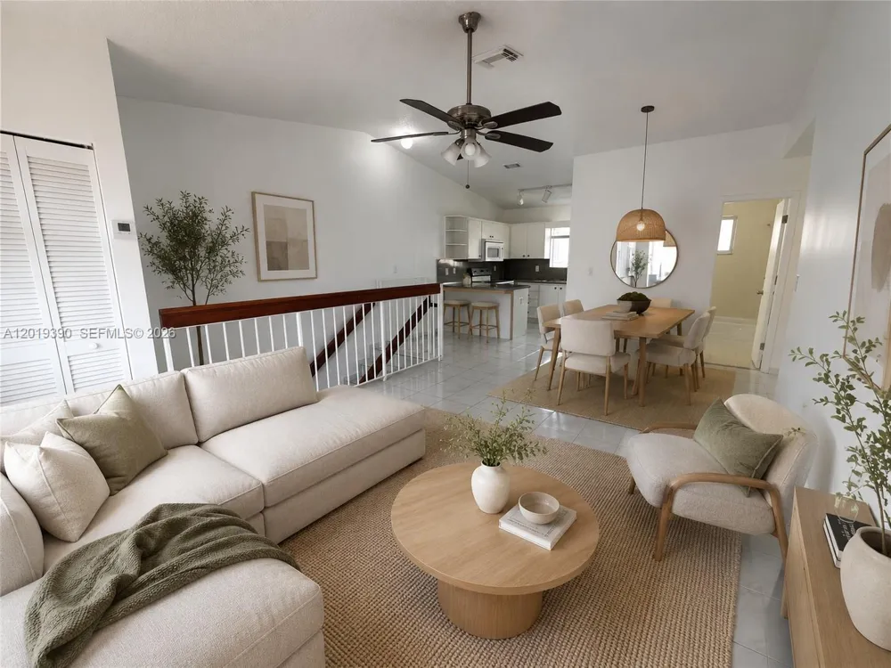 10101 W Okeechobee Rd #9202 Hialeah Gardens, FL 33016